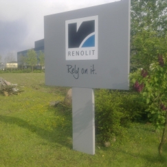 Pylon stojący