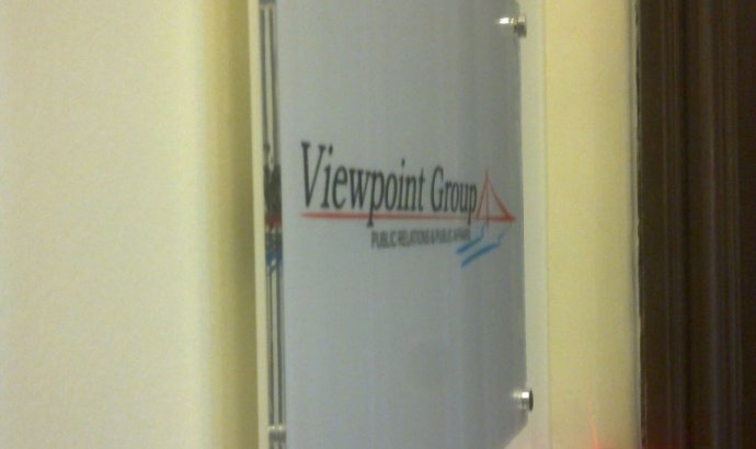 Szyld dla Viewpoint group