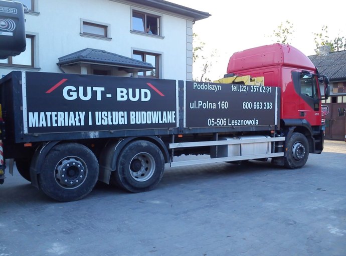 Wyklejenie samochodu ciężarowego