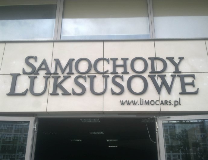 Napis przestrzenne dla limocars